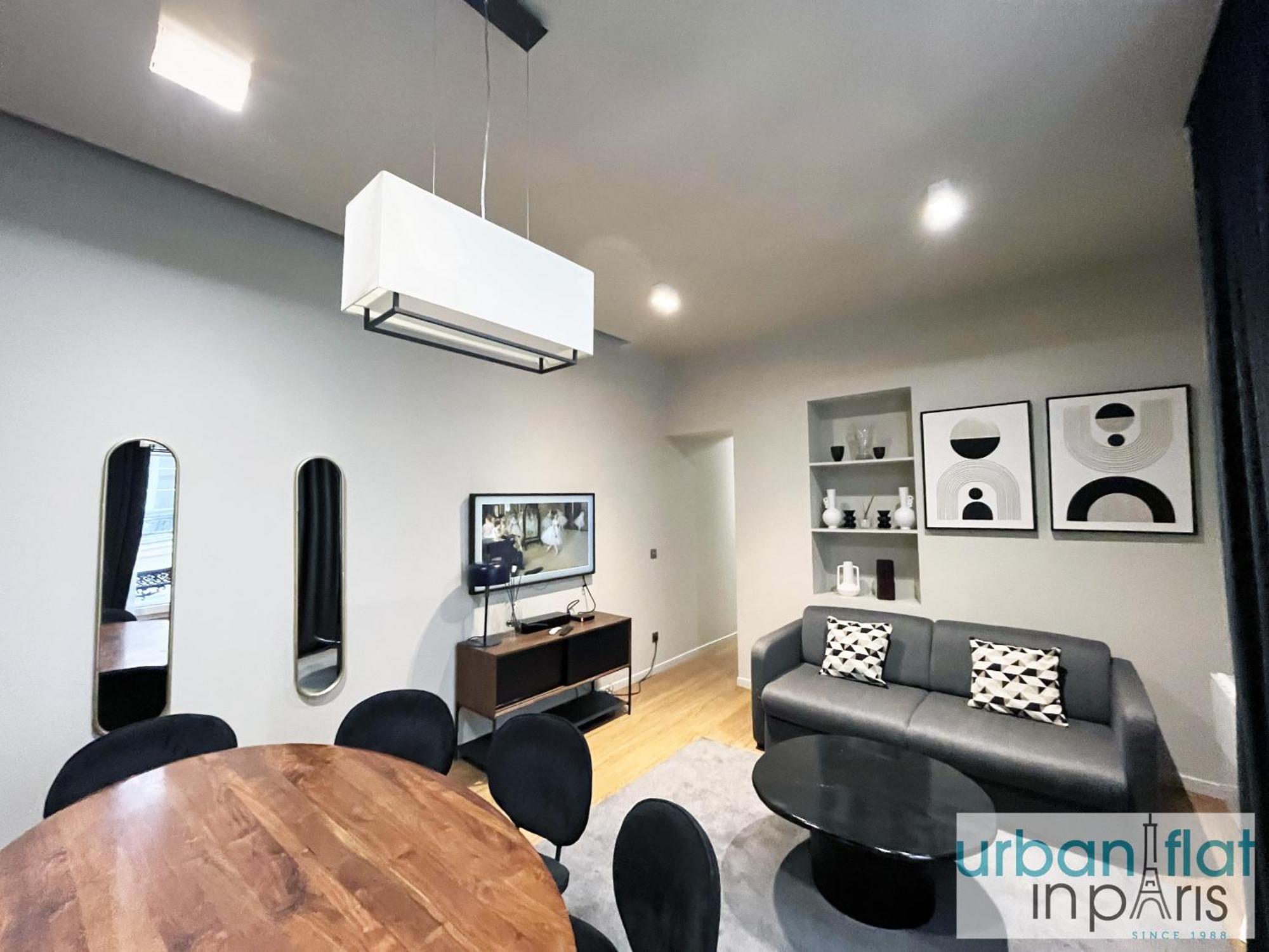 Urban Flat 110 - Luxury 3 Bedroom Near Galeries Lafayette