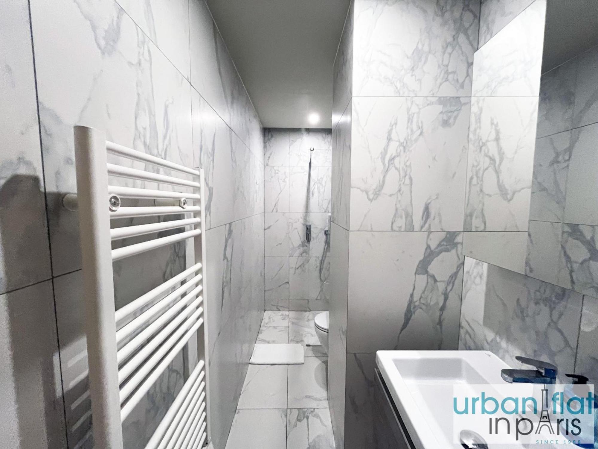 Urban Flat 110 - Luxury 3 Bedroom Near Galeries Lafayette