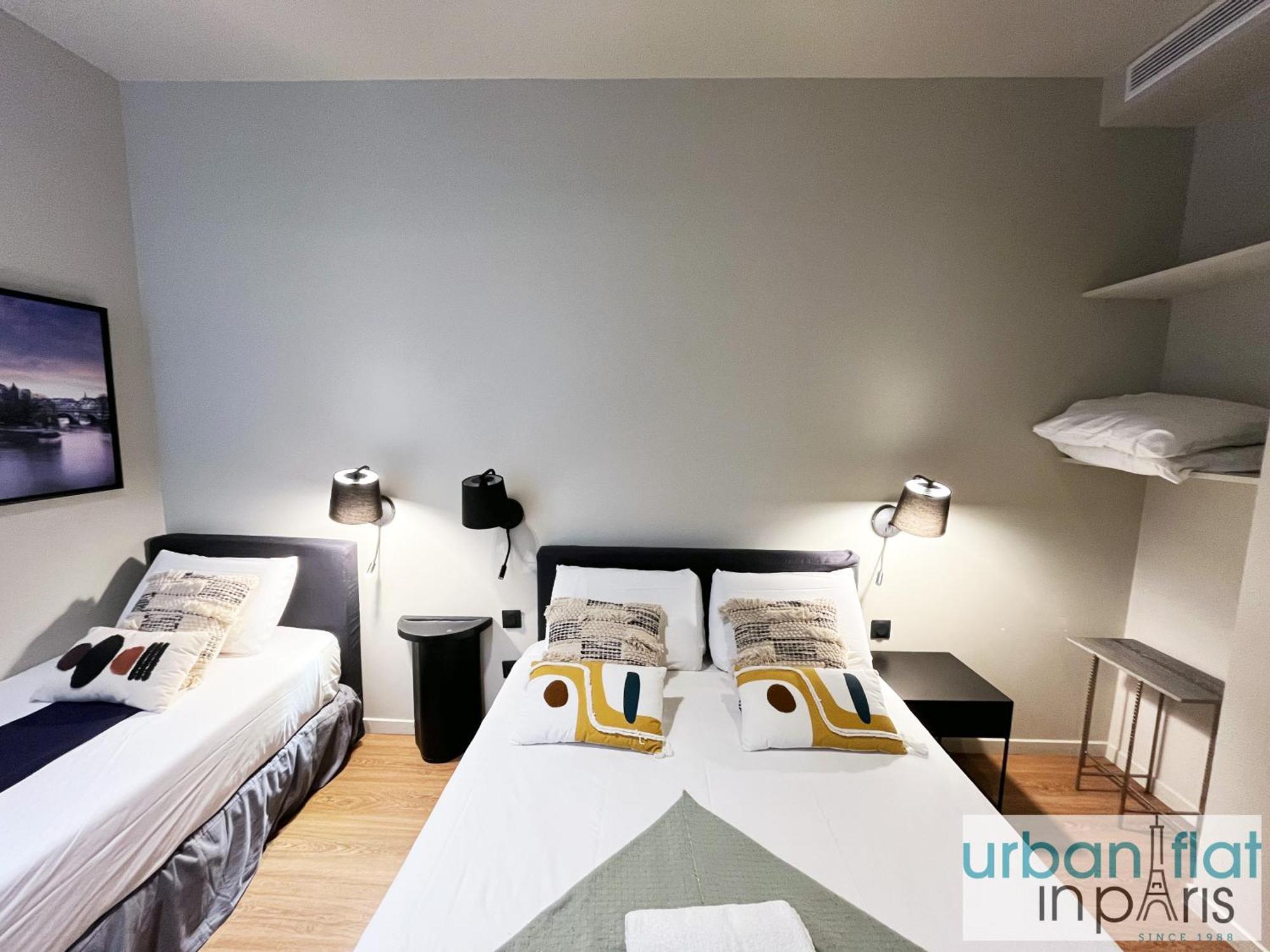 Urban Flat 110 - Luxury 3 Bedroom Near Galeries Lafayette Apartment Paris