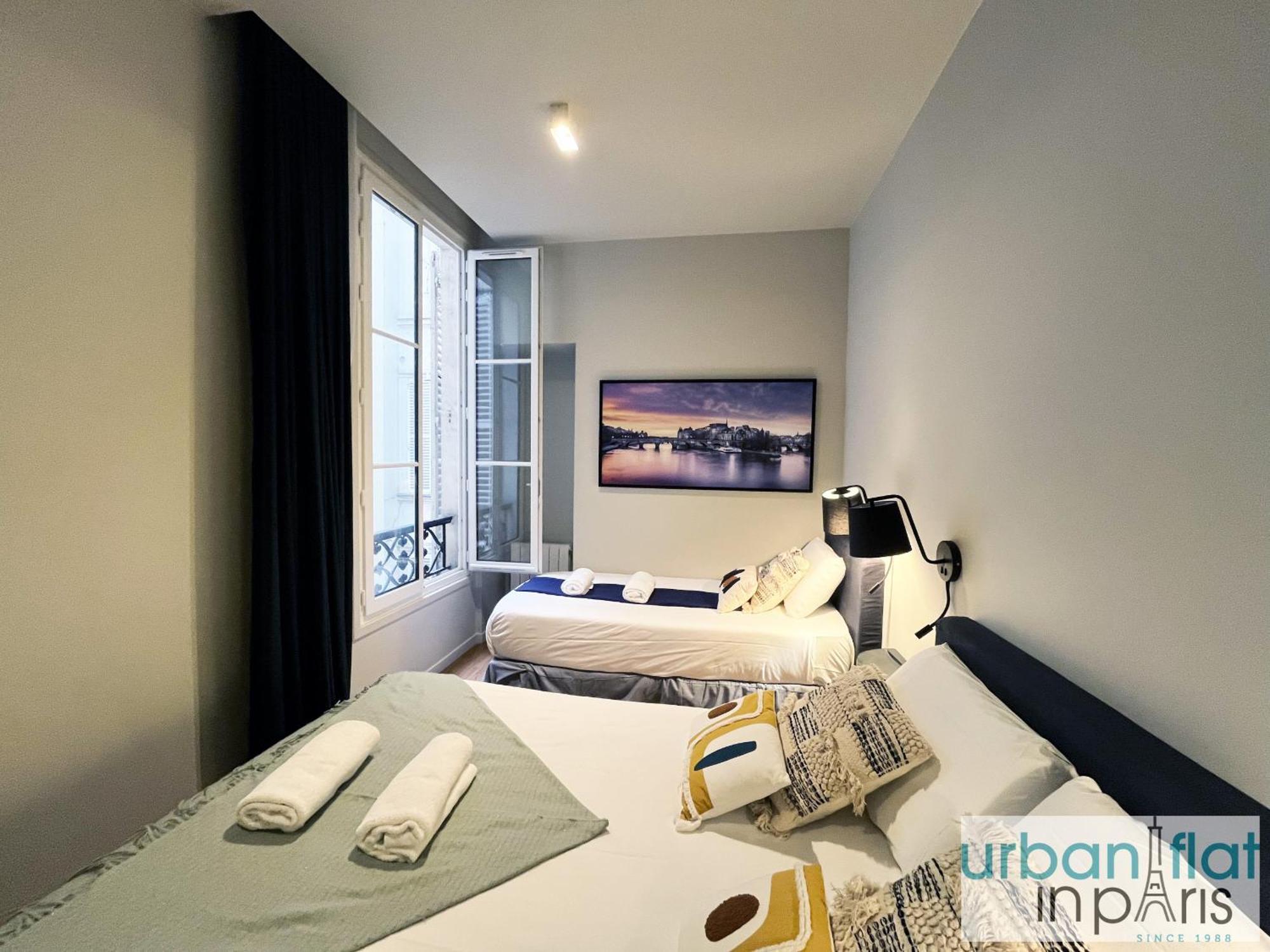 Urban Flat 110 - Luxury 3 Bedroom Near Galeries Lafayette * Paris